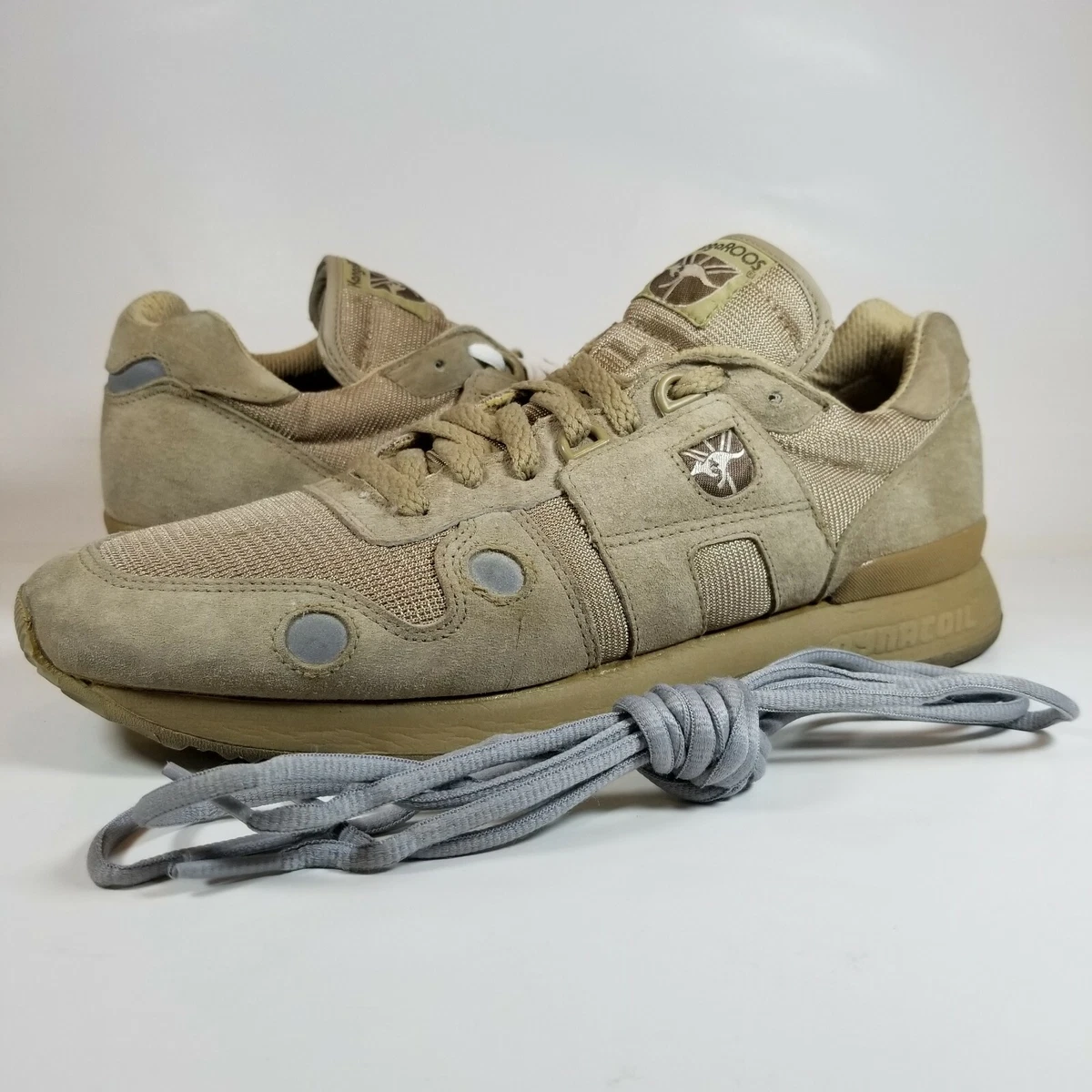 Mens tan hotsell running shoes