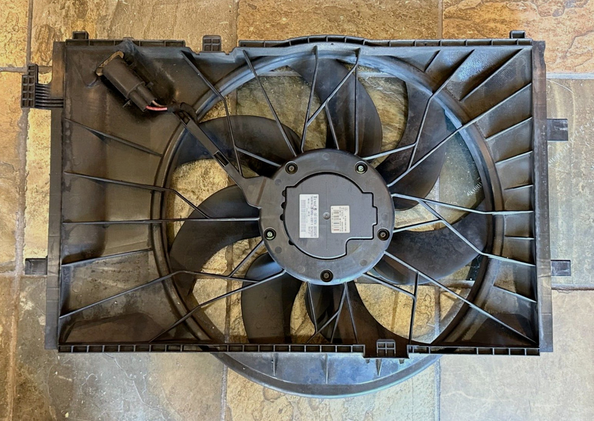 Mercedes BENZ BLOWER COOLING FAN 2035400788, 2035001693  