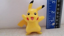 2013 Pokemon DecoPac 3.5” Inch Pikachu Figure Cake Topper Lights Up Nintendo 