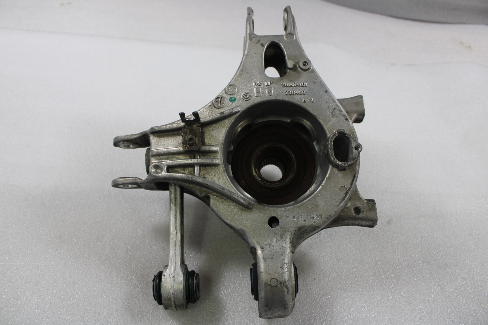 Ferrari GTC4 Lusso, California T, LH, Rear Knuckle, w/ Hub, Used, P/N 294850