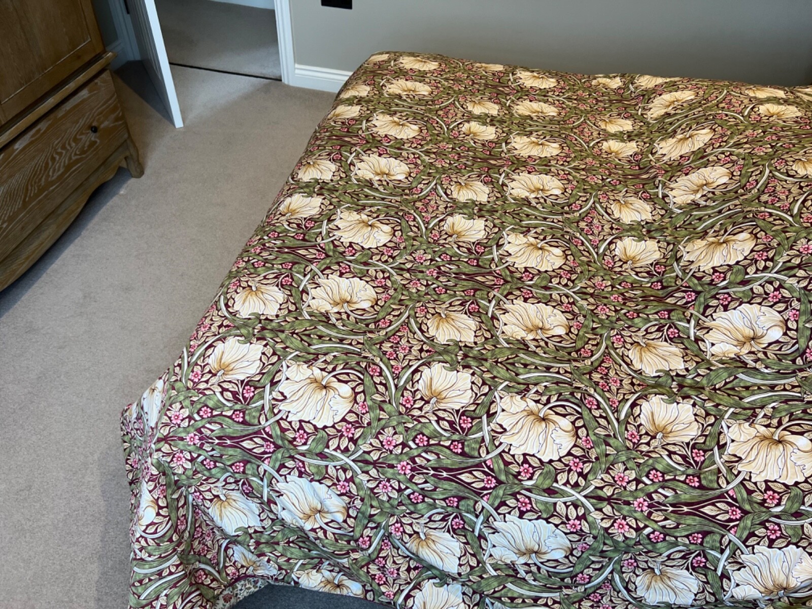 Morris & Co Super king Cotton bedding set in purple & cream with pillowcases eBay