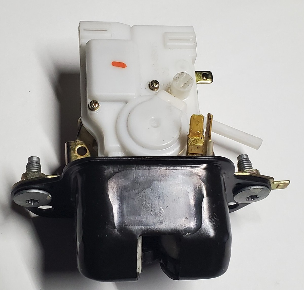 2005 - 2009 Subaru Outback Legacy Liftgate Latch Trunk Hatch