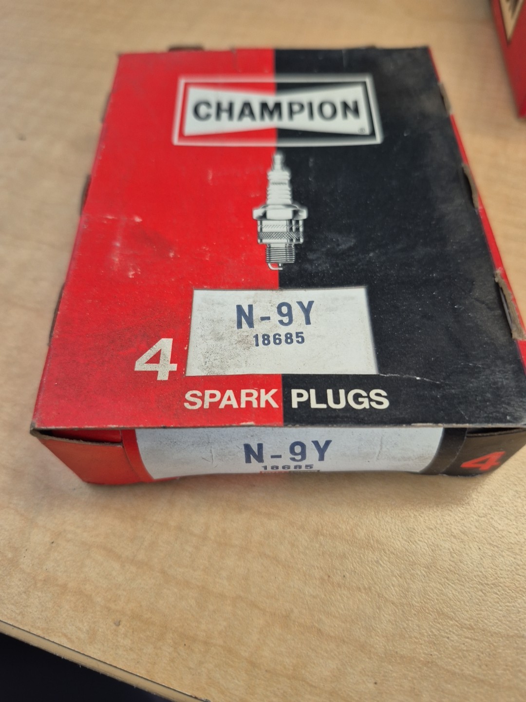 Champion N-9Y Spark Plug NOS Sealed Box Of 4