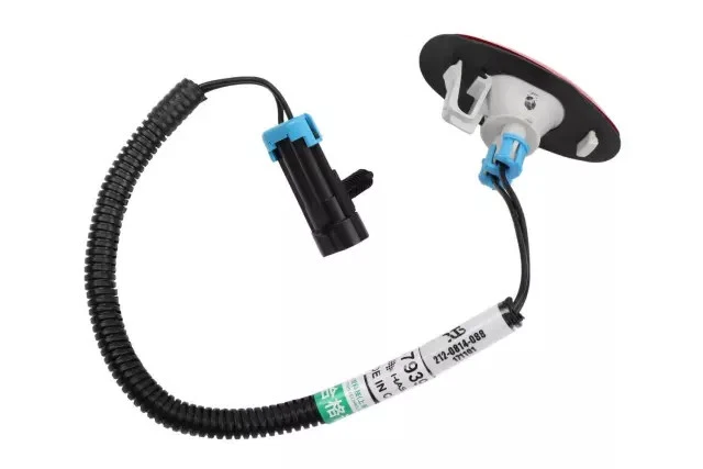 Lámpara de separación guardabarros trasero roja genuina GM 15793902 Foto 3 de 4