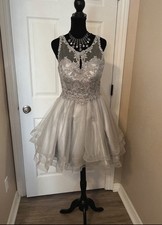 Sexy silver lace party / quince dress  Size medium Women Special Occasion