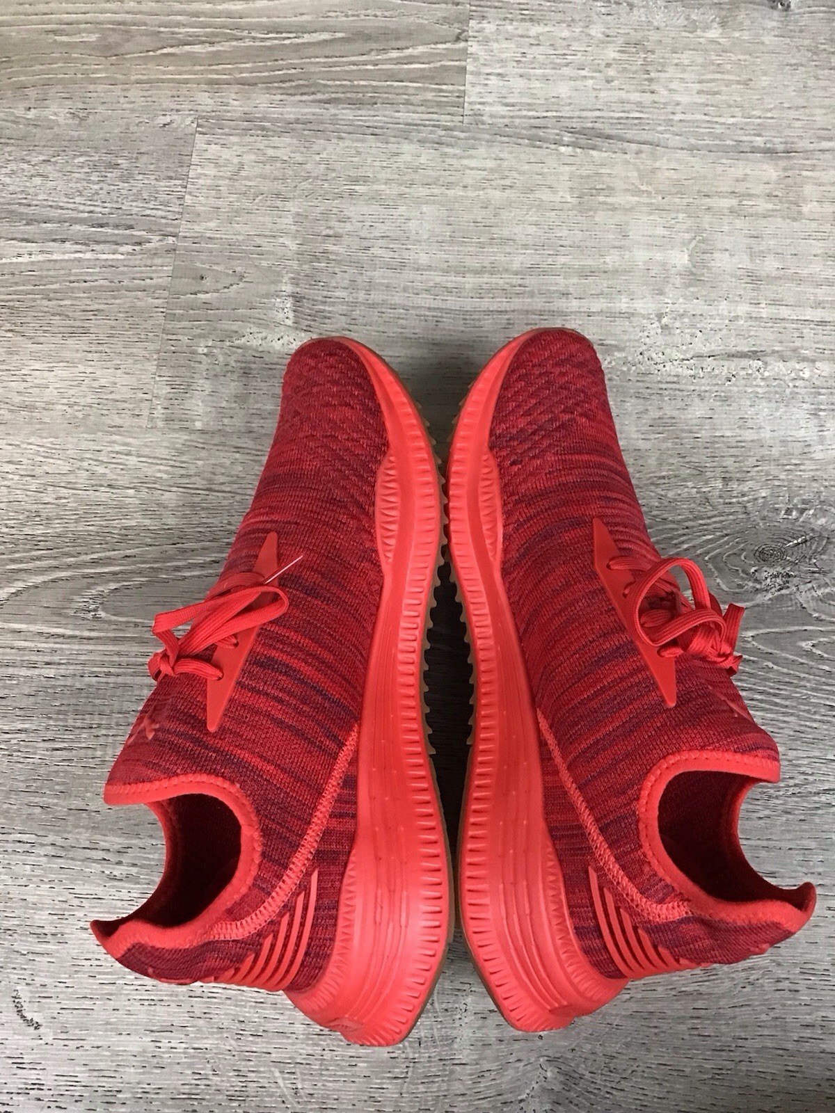 Puma AVID Evoknit SU Gum 455 Mens Size 10 Shoes Puma Red Sneakers 368052 02 thumbnail 12