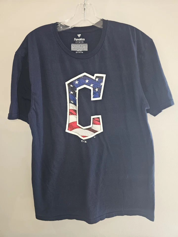 Cleveland Indians 4th Of July Colorway Large Mens Blue Graphic Logo Tshirt MLB - Image 3 of 4