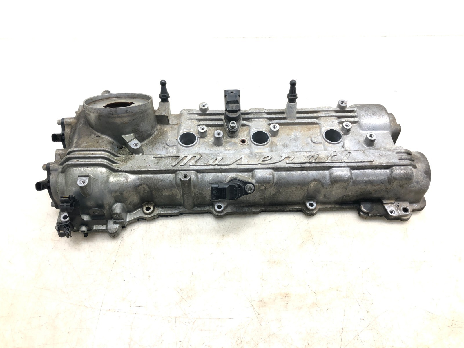 2017-2020 MASERATI LEVANTE 3.0L LEFT DRIVER SIDE CYLINDER HEAD VALVE COVER OEM