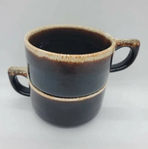 2 Pfaltzgraff Gourmet Brown Drip Glaze Stoneware Coffee/Tea Mugs 3.75" Diameter