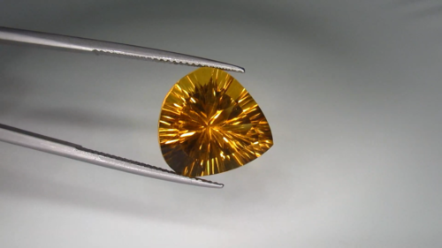11.05 Ct Natural Top Luster Yellow Citrine Flawless Concave Cut,Brazil-A594 - Video 1 of 1