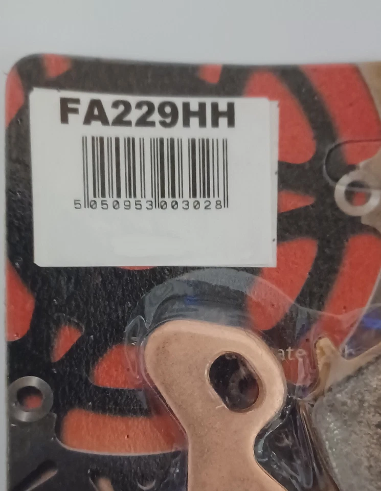 Pastillas de freno de disco delanteras y traseras sinterizadas EBC para KAWASAKI ER6F / ER6N Foto 4 de 4