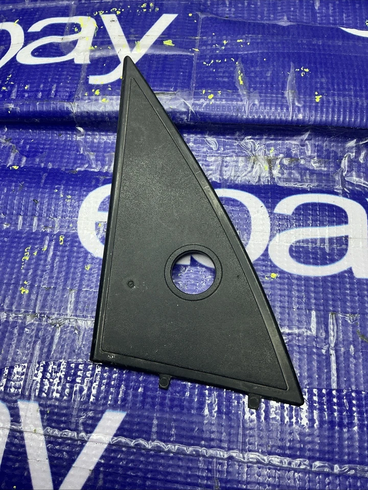 Mercedes-Benz W126 1267250611 AJUSTE ESPEJO 300SD 300SE 300SEL 420SEL 560SEL Foto 2 de 4