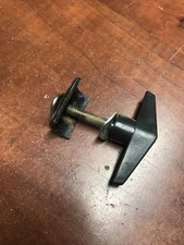 OEM Part Handle Wing Assembly For 22” Yard Machines 31A-32AD729 Gas Snow Thrower