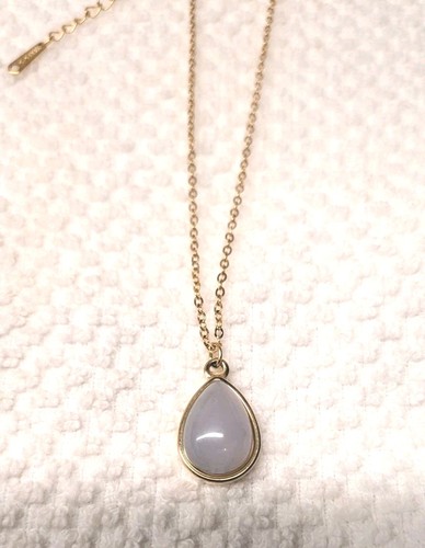 NWT Girly 18k gold dipped Teardrop Light Blue  pendant Necklace. Adj 16"-18".  - Afbeelding 1 van 8