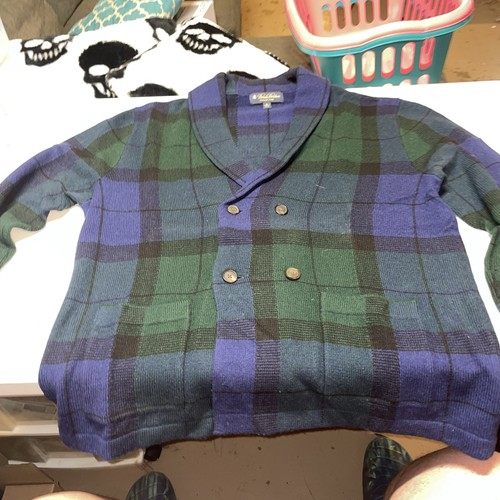 Brooks Brothers Italian Yarn Large Plaid Cardigan with Pockets