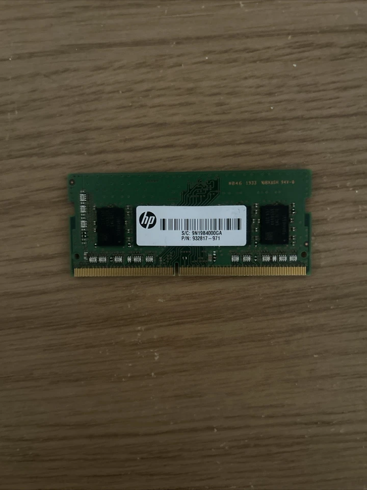 Samsung PC4-21300 PC4 2666 8GB 1X8GB DDR4 1RX8 2666MHz 260pin Laptop Memory - Image 2 of 2