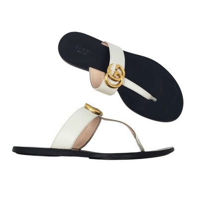 Gucci GG Marmont Thong Flat Sandal Double G In White Gold Leather