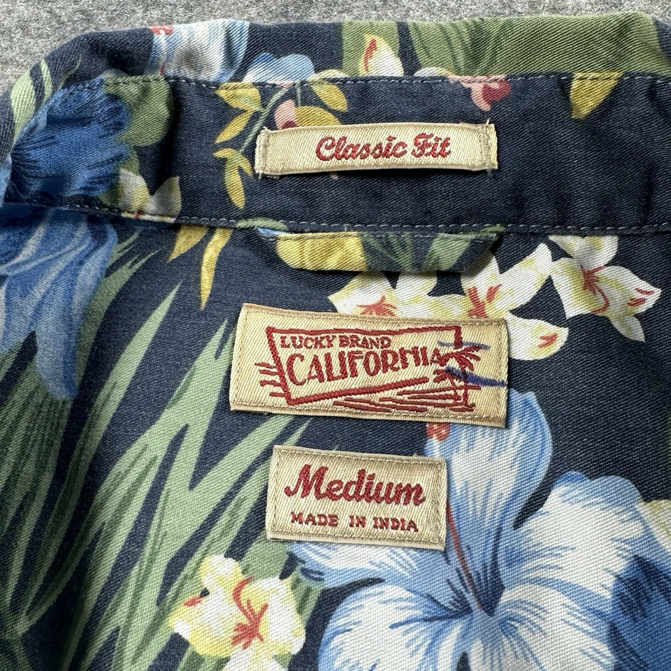 Camisa Hawaiana Lucky Brand California Para Hombres M Calce Clásico Retro Look Floral Foto 4 de 4