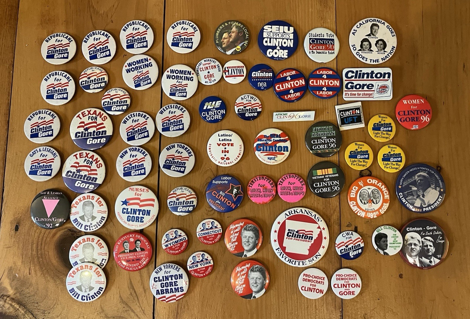 Clinton Buttons Lot Of Special Interest Group Presidential Campaign Buttons For Clinton ...