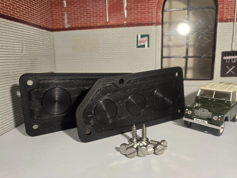 Land Rover Series 3 Bulkhead Wiring Loom Grommet Plates PRC1333 AMR3098 x2 - Image 3 of 4