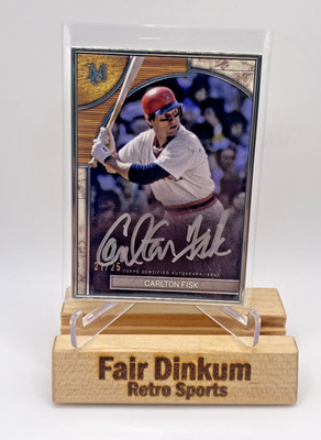 2025 Topps Museum Collection Carlton Fisk #FMA-CF Museum Silver Framed Auto /25