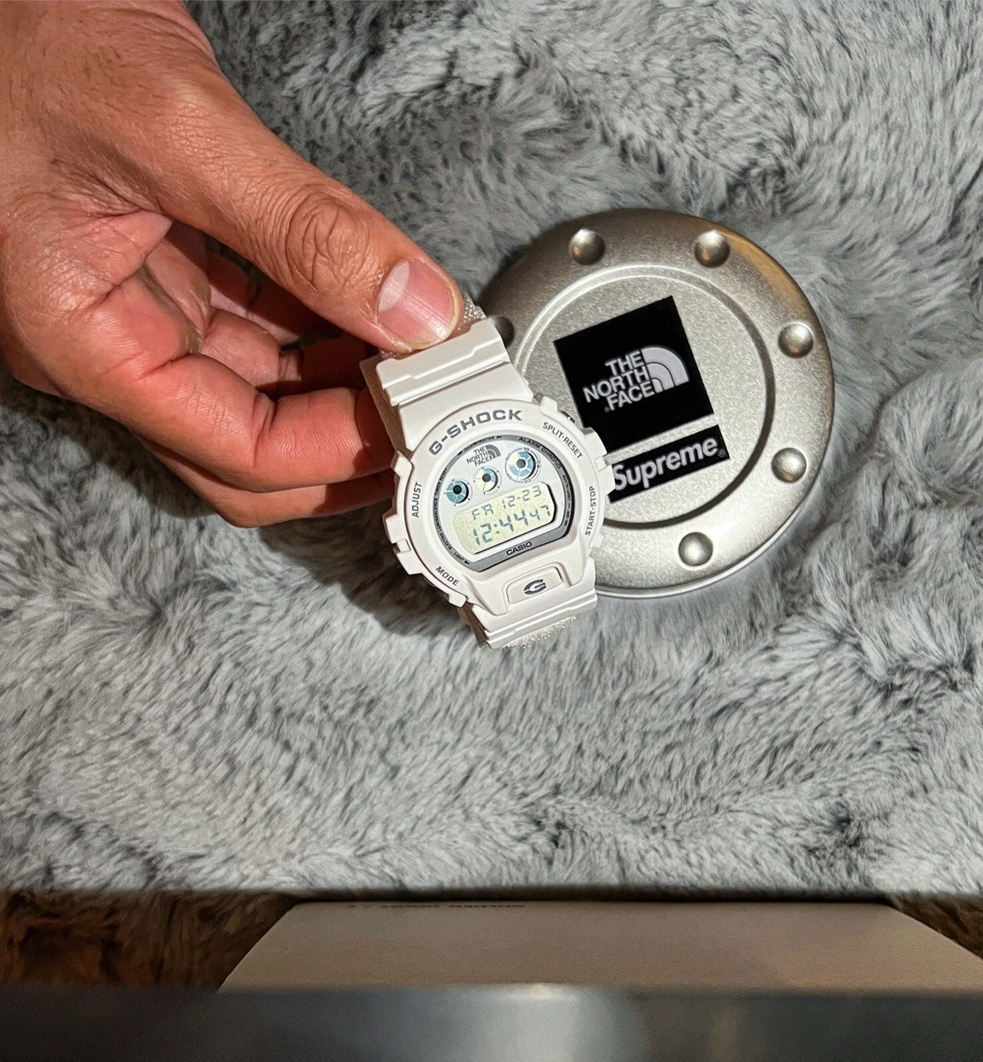 Supreme watch cheap