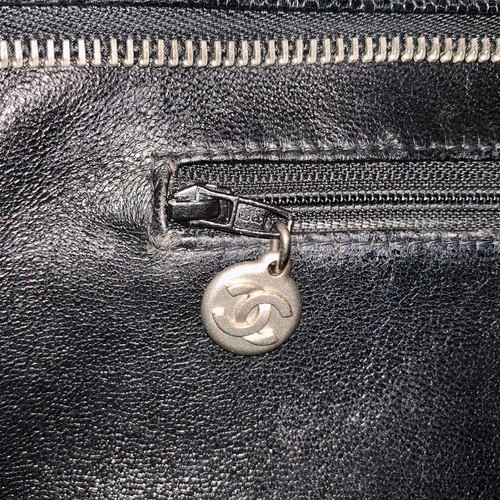 Auth CHANEL CC Logo Matelasse Tote bag Caviar Skin Leather Black【Condition:S】 - Picture 23 of 24