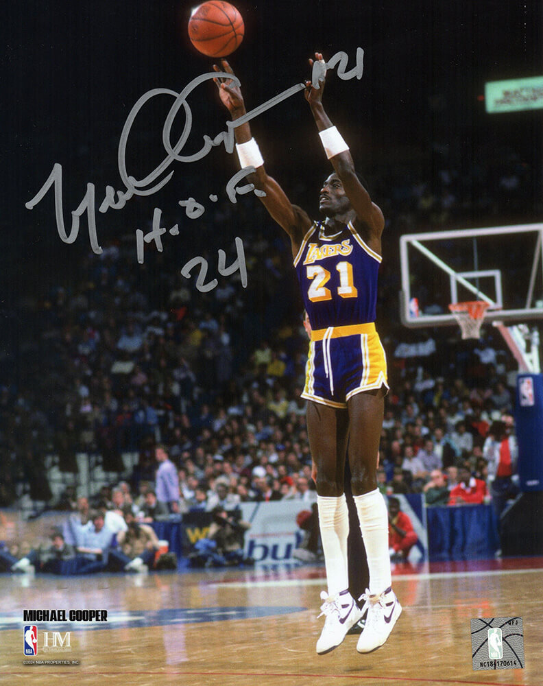 Michael Cooper signed Los Angeles Lakers basketball 8x10 photo proof Beckett COA. Michael Cooper signed Los Angeles Lakers basketball 8x10 photo proof Beckett COA.