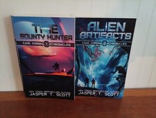 Cade Korbin Collection - Jasper T. Scott  Bounty Hunter Alien Artifacts Lot Of 2