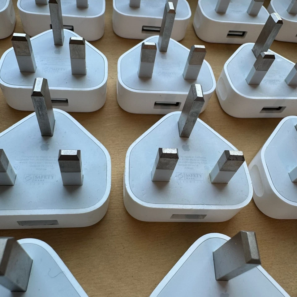 Job Lot 10X Genuine Apple 5W USB Charger Adapter Plug UK iPhone / iPad -Watch - Image 2 of 4