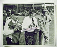 New York Mets Original AP photo 1971 Casey Stengel George Weiss Stan Musial