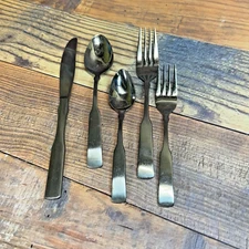 Vintage Rogers Korea Stainless Flatware Silverware Fiddle Pattern CHOICE