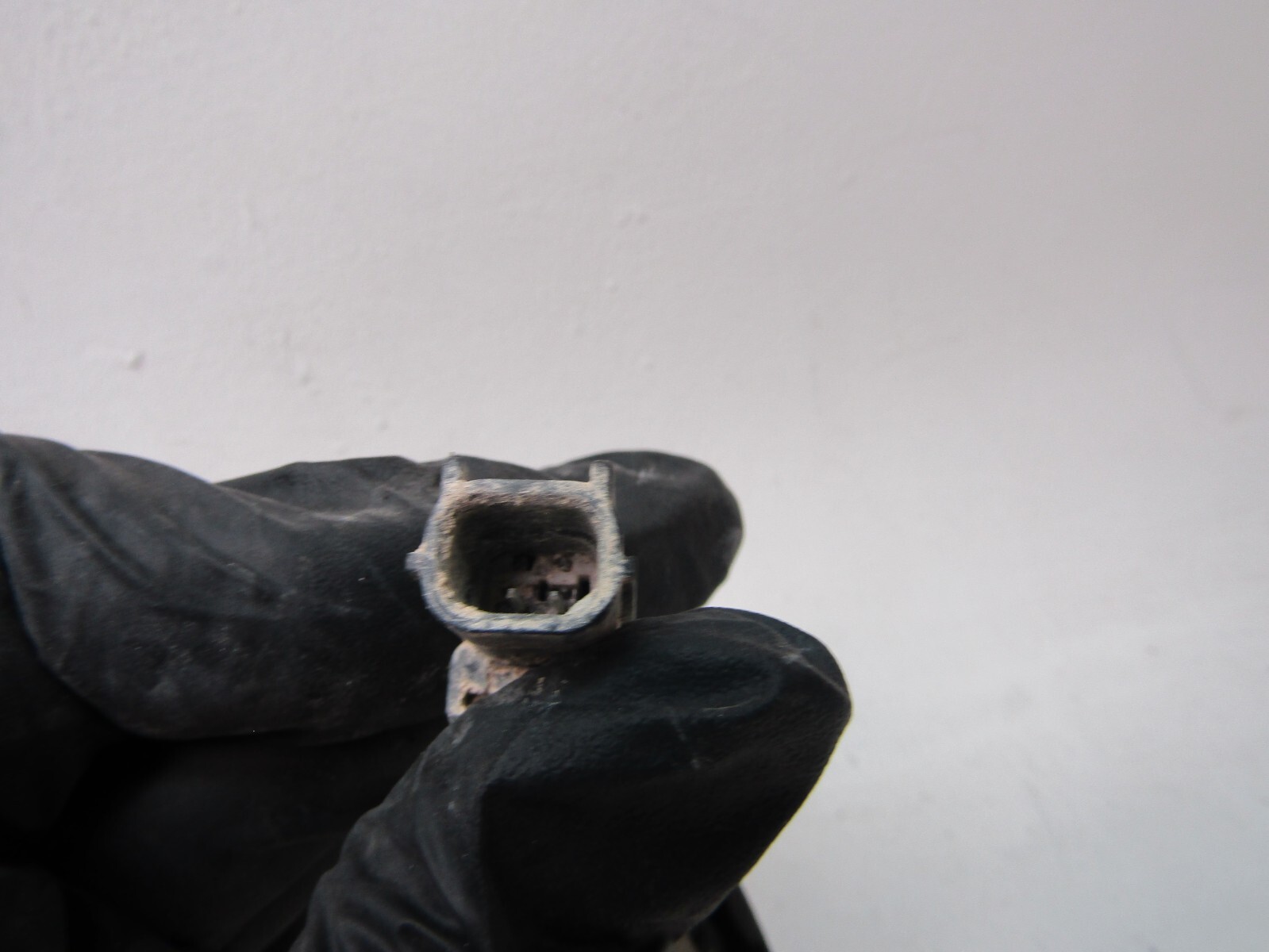 Hood Lock Latch Focus 2013 2018 Ford Front Safety Release Handle Lever OEM