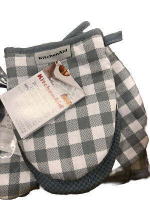 kitchen Aid  Set Of 2 Mini oven mitt set