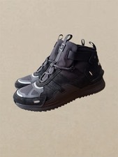 Nuevo Lacoste Run Breaker Negro Gamuza Alto Botas de Senderismo Tenis para Correr Talla 9