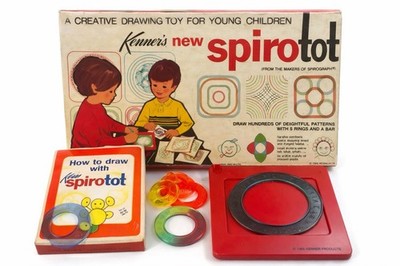 1968 Kenner Spirotot Drawing Toy Complete Set w Box Gears Board