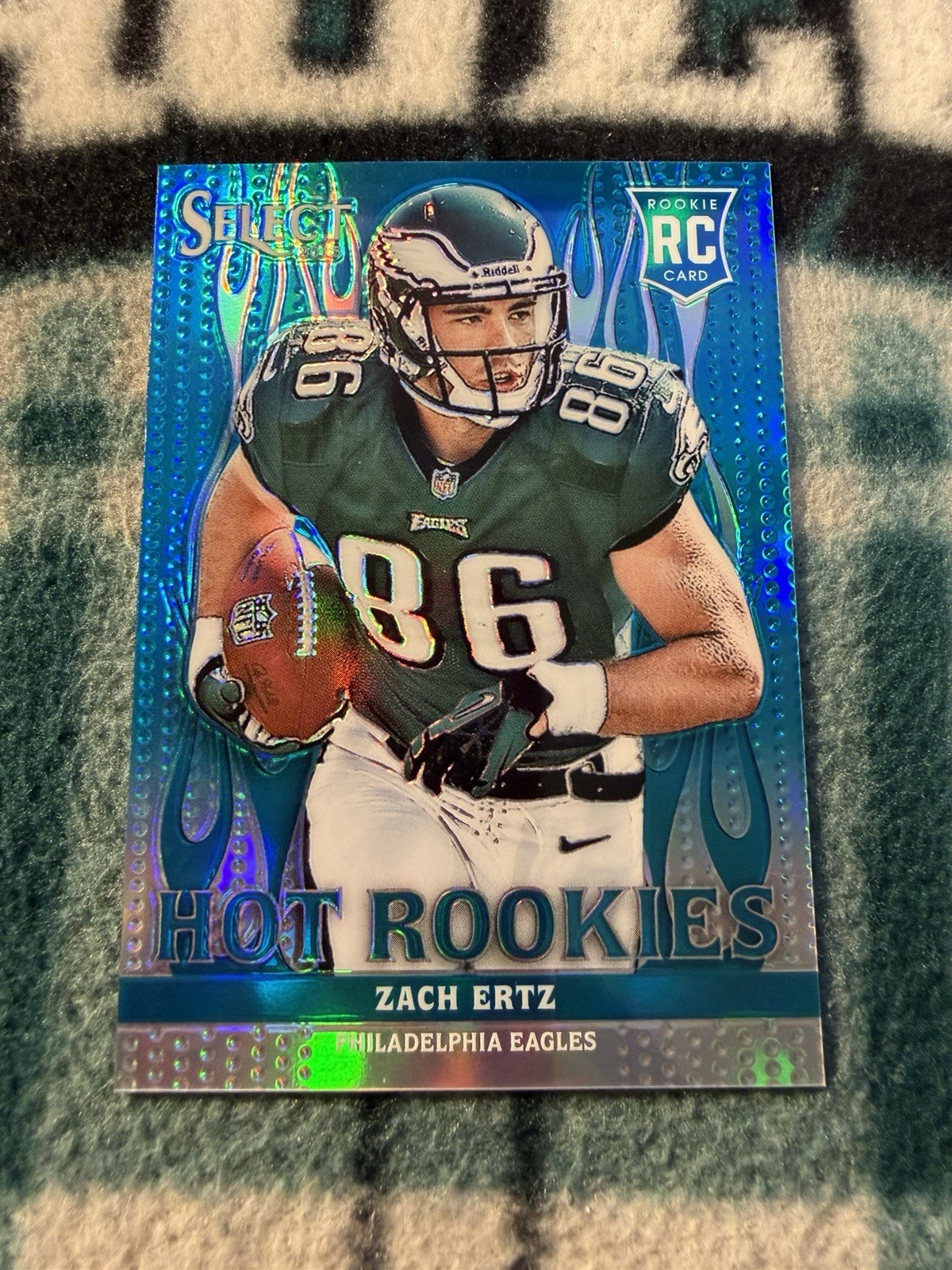 Zach Ertz Panini Select Hot Rookies #30 Prizm