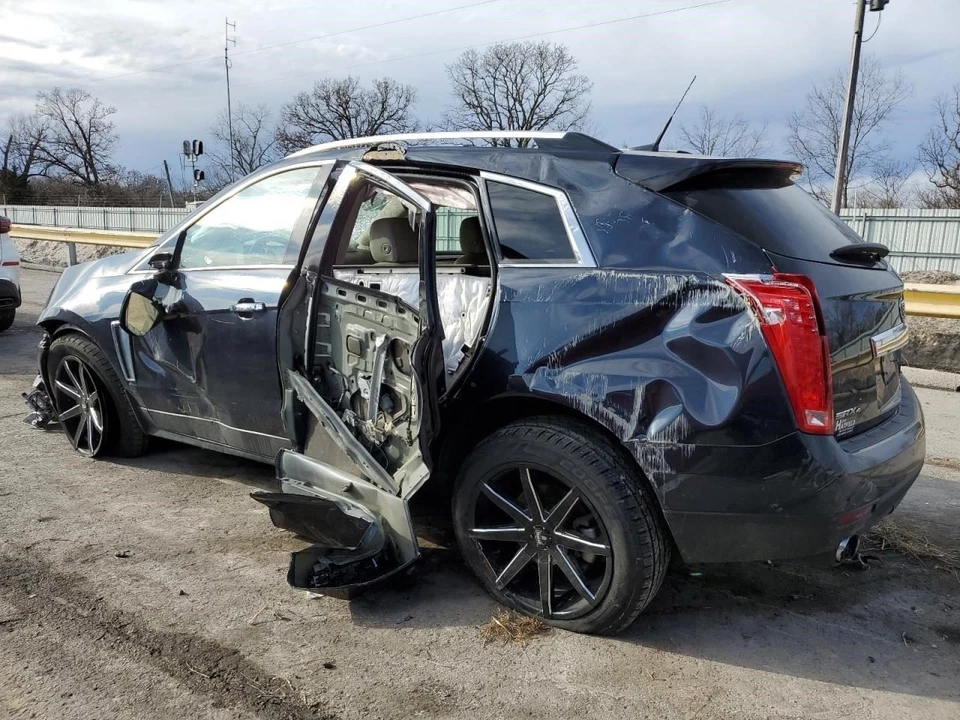 2010-2016 CADILLAC SRX Fuel Filler Door Blue 20921746 10-16   Foto 3 de 4