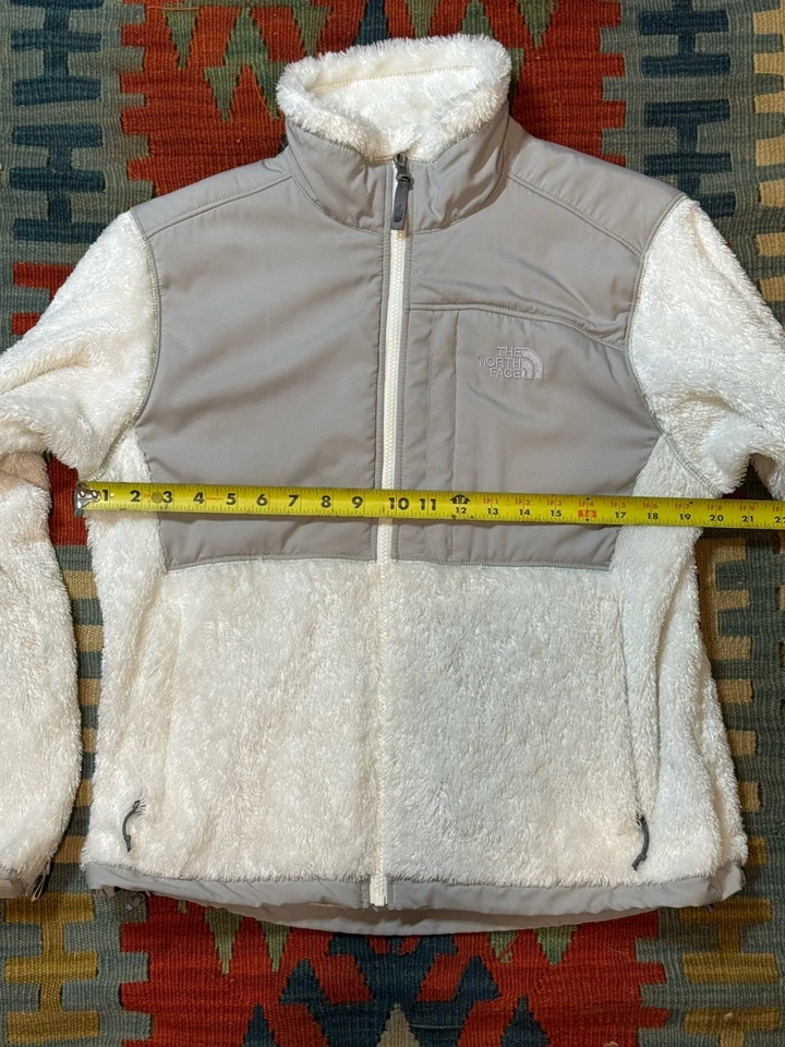 The North Face Denali Jacket Women’s Size Medium White Grey TNF Fuzzy Fleece - Image 4 of 4