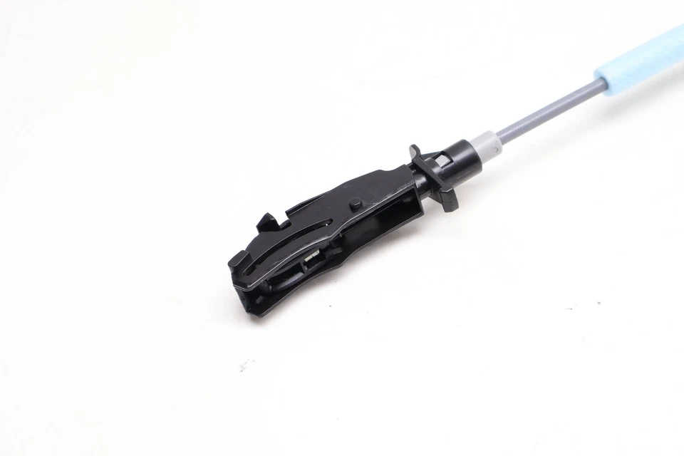 BMW M235I XDRIVE GRAN CUPÉ 2.0L - Liberación de manija de puerta interior / Cable Bowden Foto 2 de 4