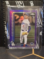 2025 Topps Chrome - Roki Sasaki #217 Purple Refractor /250 (RC) 🔥🔥🔥 Dodgers!