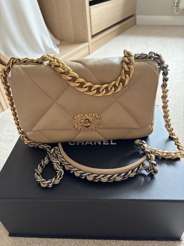 Authentic Chanel 19 Medium Bag Full Set And Receipt