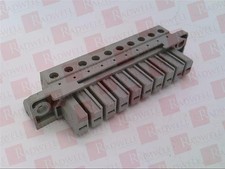 PHOENIX CONTACT HCC 4-F / HCC4F (NEW NO BOX)