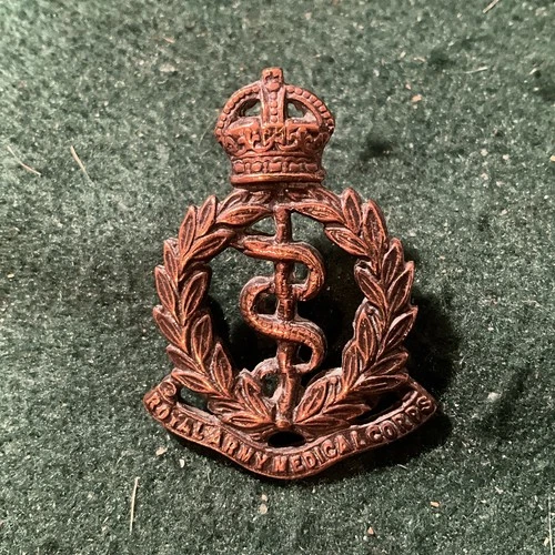 Ww1 Royal Army Medical Corps  brass Cap Badge ab77