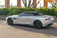 2016 Aston Martin Vanquish 