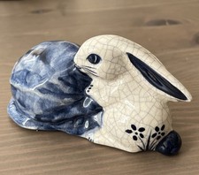 Vintage Dedham Pottery Potting Shed Bunny Rabbit Munching Cabbage Flowers Fig.