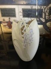 Lenox Blue Bells Vase Floral Blossoms Collection 7 Inch Handcrafted Thailand