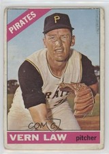 1966 Topps Vern Law (Barch 12 1930) #15 5x8