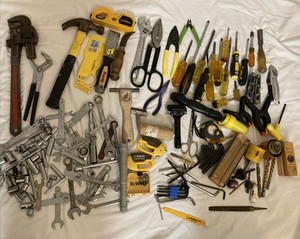 Mixed lot of Hand Tools Carpenter Plumbing Mechanic Screwdrivers  Pipe Wrench ++