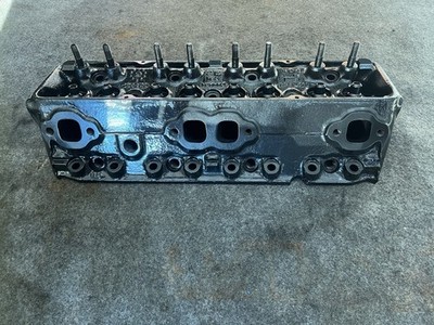 SINGLE SBC Cylinder Head # 3911032.  Combustion chamber (cc) 69.629.